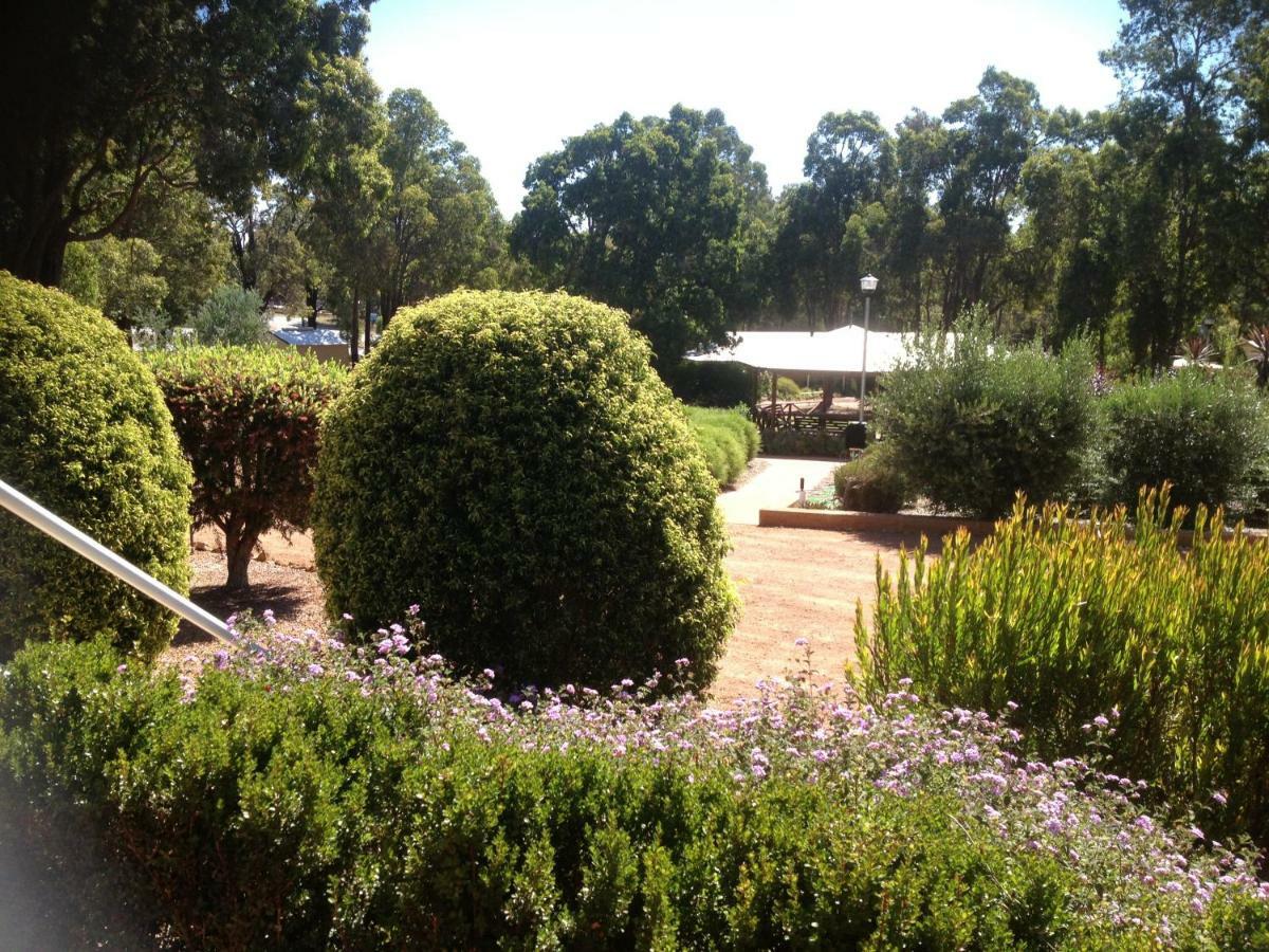 Travellers Rest Motel Mundaring Ngoại thất bức ảnh